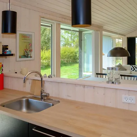 Tatil Evi Stunning In With Sauna, Swimming Pool And Internet Ebeltoft