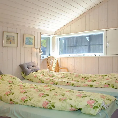 Tatil Evi Stunning In With Sauna, Swimming Pool And Internet Ebeltoft